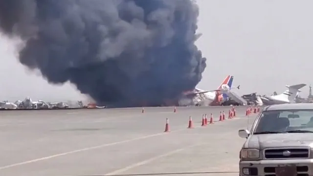 Israelische Armee greift Flughafen im Jemen an – Video zeigt ausgebrannte Maschine