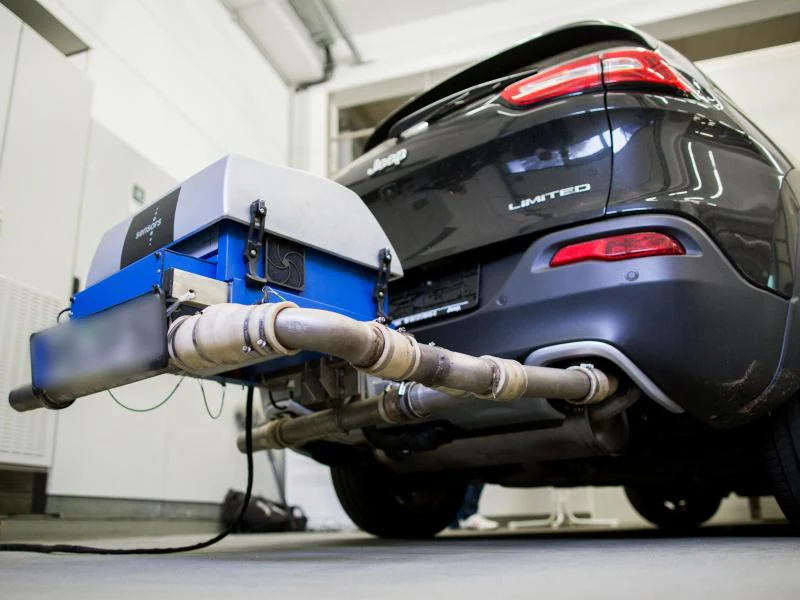 Abgasmessungen für Fahrzeuge